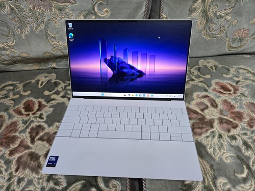 Dell xps 9350 ultra 256v - dell,
